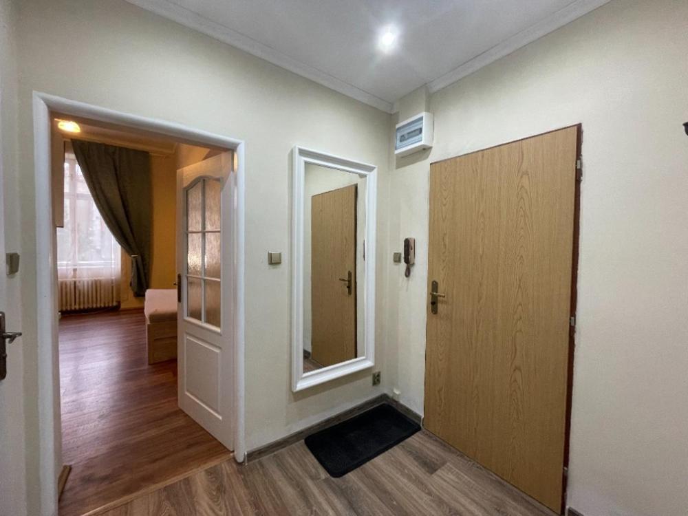 Apartman Diana Apartment Karlovy Vary Luaran gambar